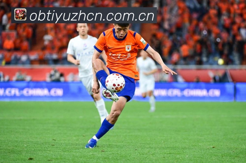 中国篮球历史最老球员身价高达七千五百万美元引关注赛场复盘:最新赛事动态与深度分析 中国篮球历史最老球员身价高达七千五百万美元引关注赛场复盘:最新赛事动态与深度分析